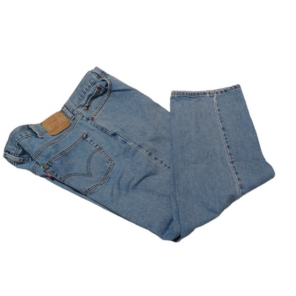 Vintage Levi's 550 Relaxed Fit Jeans Men's 48x30 Medium Wash Denim Red Tab